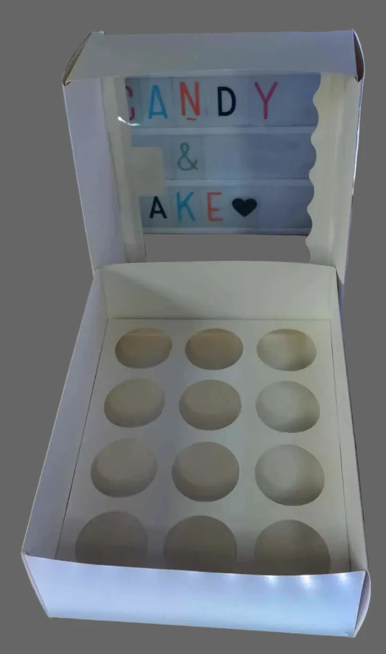 Boîte à Cupcakes – 12 emplacements (30 x 23,5 x 9,5 cm)
