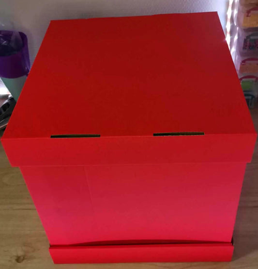 Boîte pâtissière rigide – plusieurs coloris – 30 x 30 cm