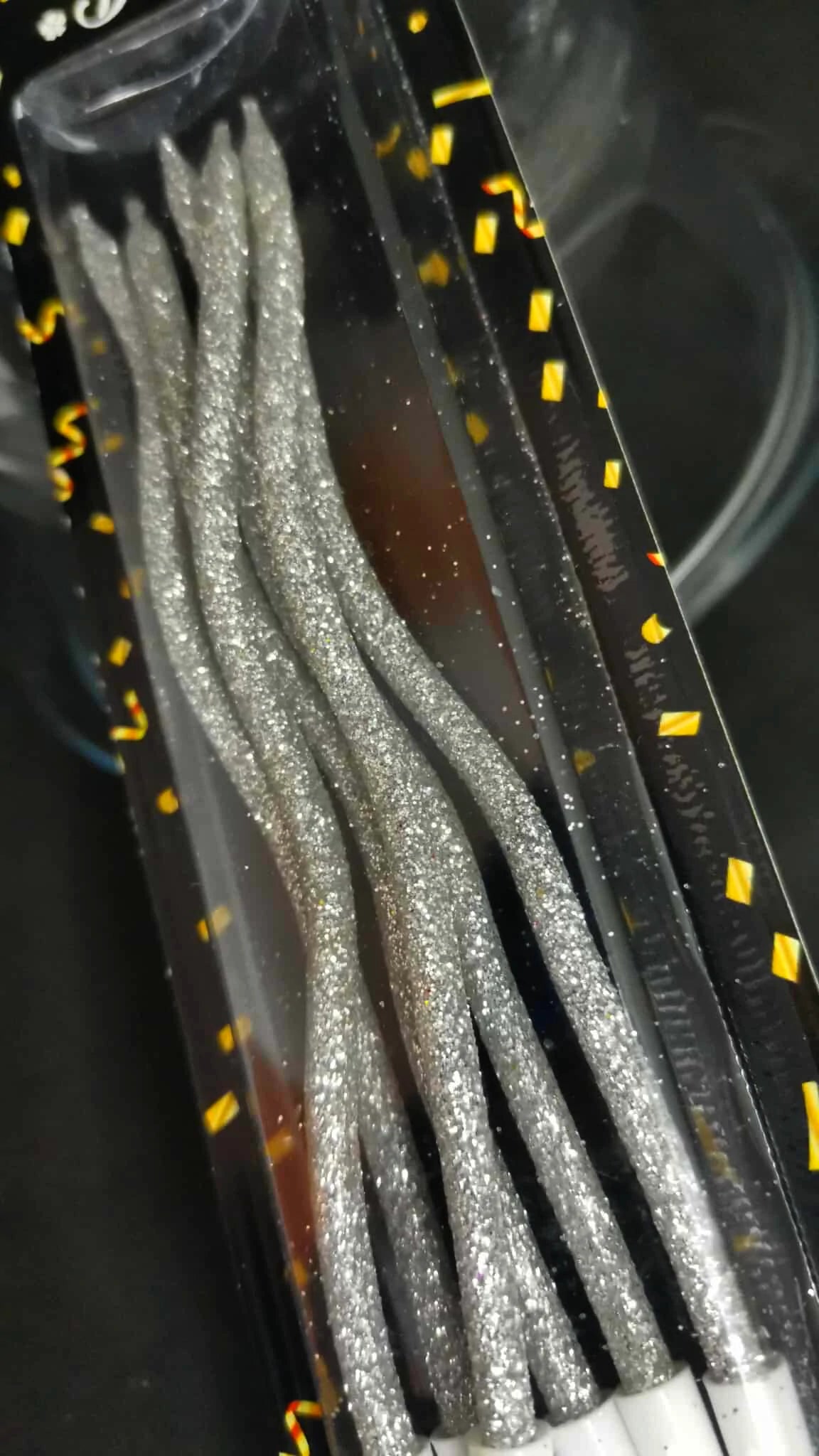 Bougies torsadées dorées ou argentées pour gâteau – Lot de 6 – Design spirale élégant