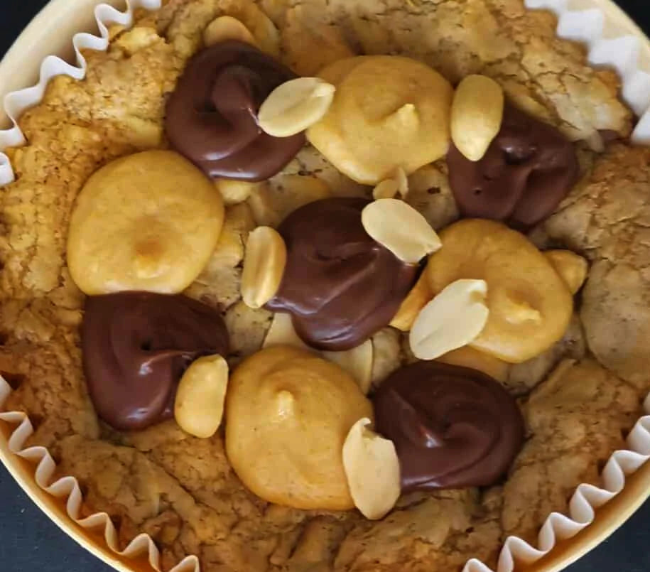 Double Délice:Cookie géant cacahuètes