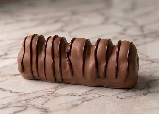 Trompe-l'œil XL Kinder Bueno – Dessert Artisanal Gardanne
